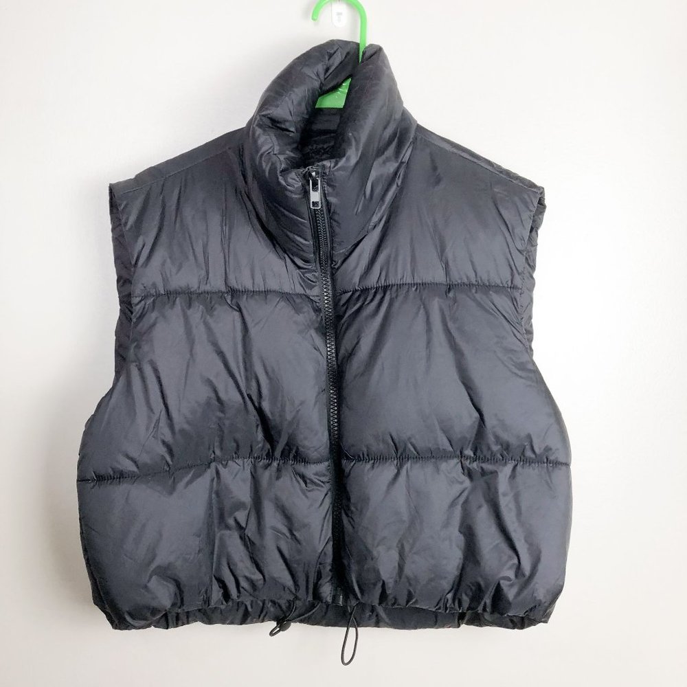 Cropped Black Full Zip Quilted Puffer Vest Womens Medium